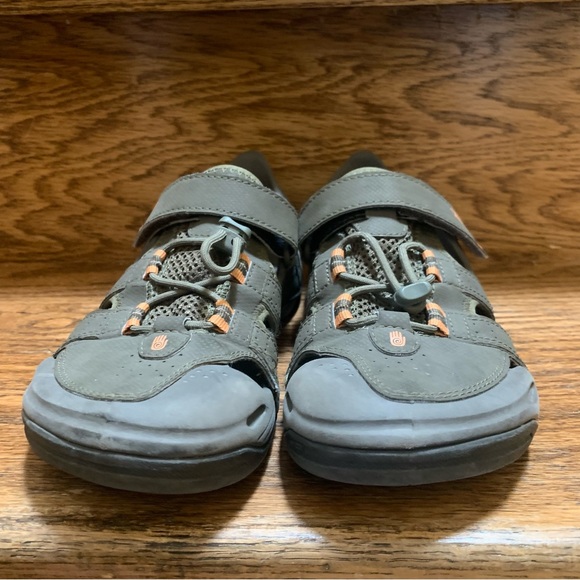 Teva Barracuda Slip on Shoe [hiking, size 4, comfortable, water shoes] - Picture 5 of 6